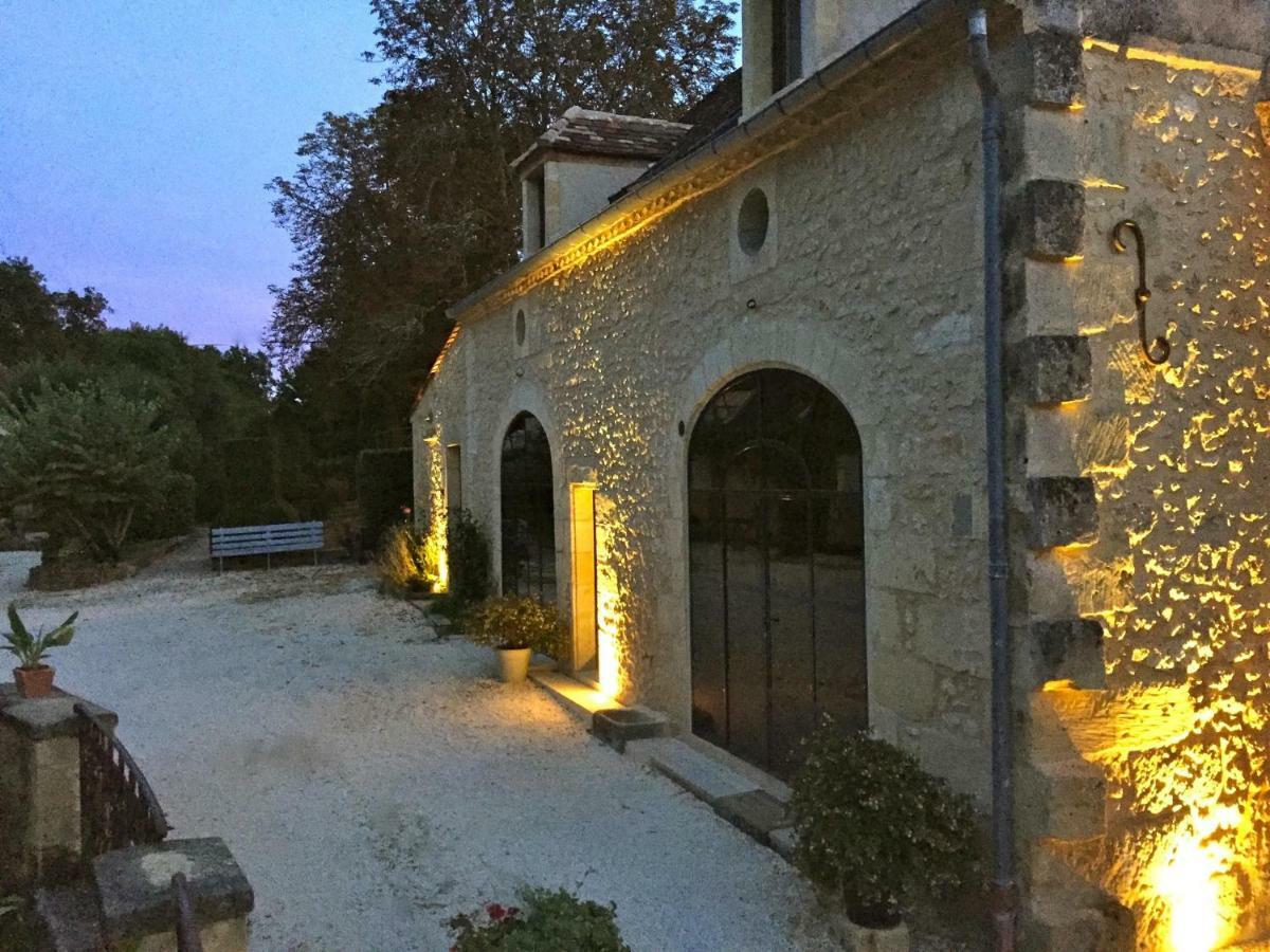 Gite Du Manoir Le Roc Couze-et-Saint-Front Kültér fotó